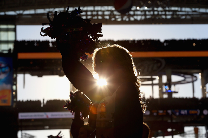 Illustration for article titled Sunset At JerryWorld